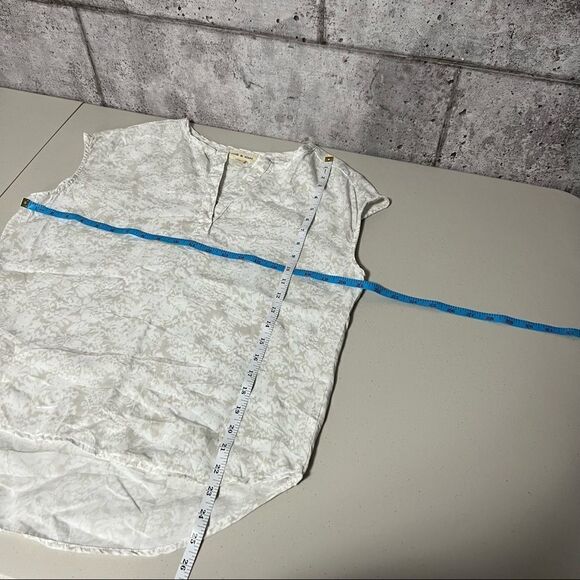 𝅺anthropologie Cloth & Stone Sand Stone Popover Top - Picture 6 of 7